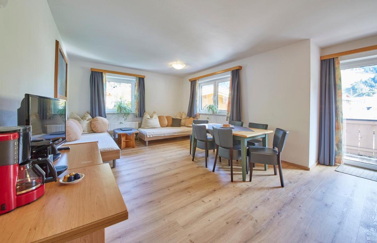 Am Zwoelferkogel Appartements Saalbach-Hinterglemm Dış mekan fotoğraf