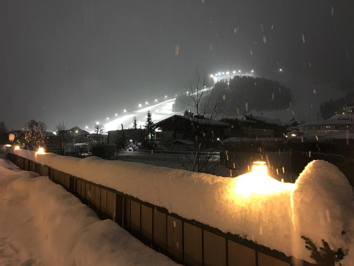 Am Zwoelferkogel Appartements Saalbach-Hinterglemm Dış mekan fotoğraf